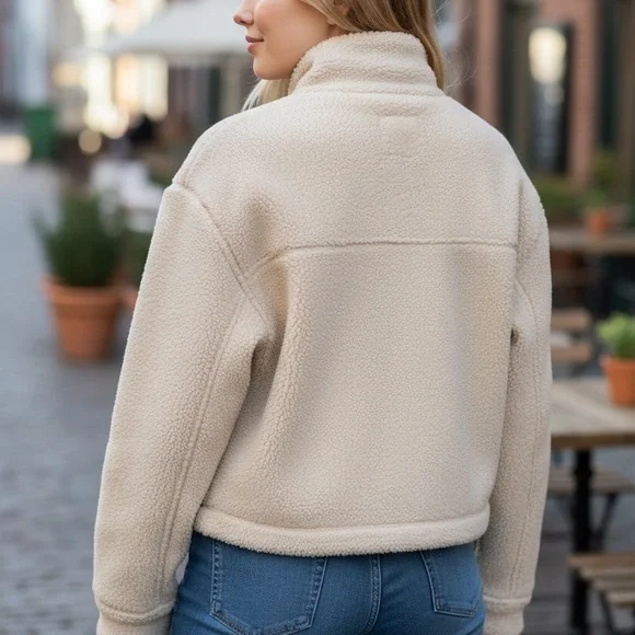 Abercrombie & Fitch Women’s SM Sherpa Fleece Crop Jacket Cream Vegan Suede Y2K - Picture 3 of 9
